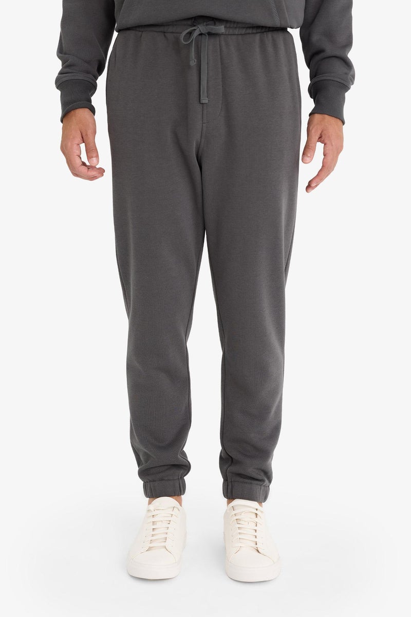 DeFacto Grey Man Regular Fit Tied Waist Elasticate Hem Basic Jogger Sweatpants Casual - Image 5